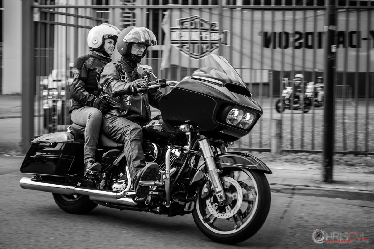 2016.08-0042BW