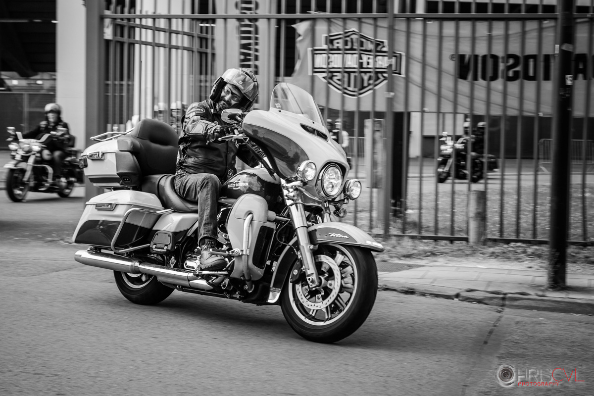 2016.08-0044BW