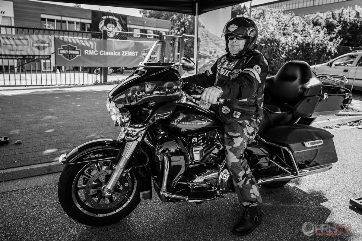 2016.08-0117BW
