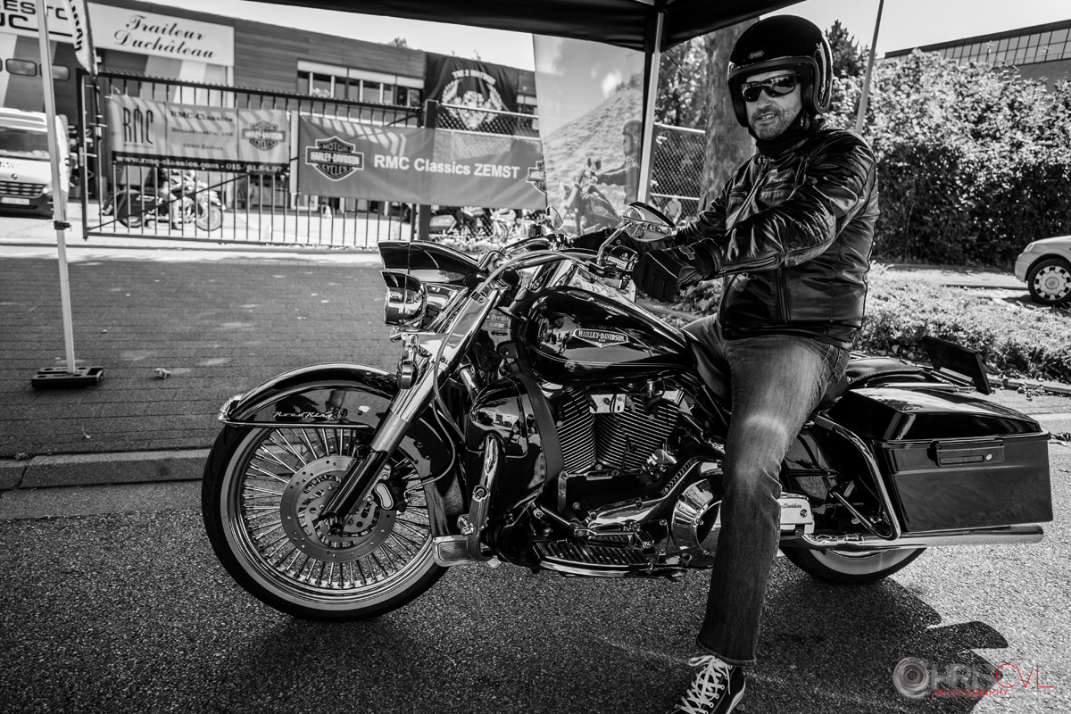 2016.08-0123BW